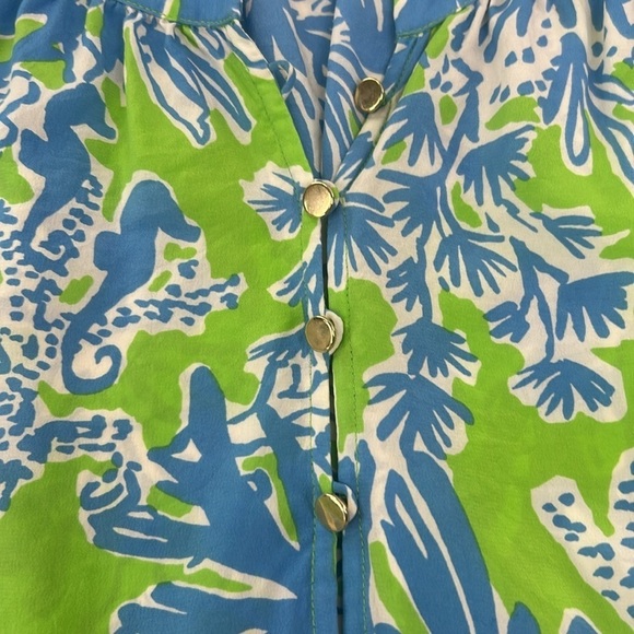 Lilly Pulitzer Elsa Top Biggest Fan Blue Green 100% Silk Seahorse Coral XS READ - Picture 12 of 12